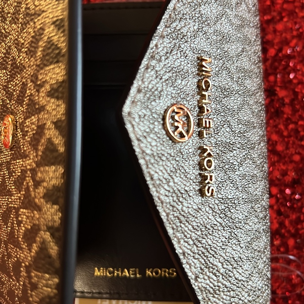 MICHAEL Michael Kors Gold and Black Wallet - Picture 7 of 8